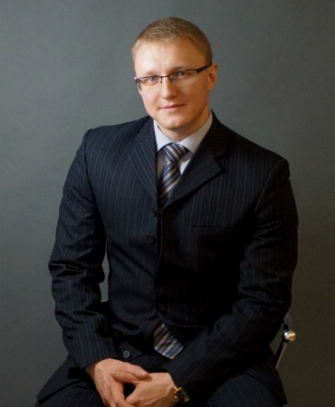Денис Степанов